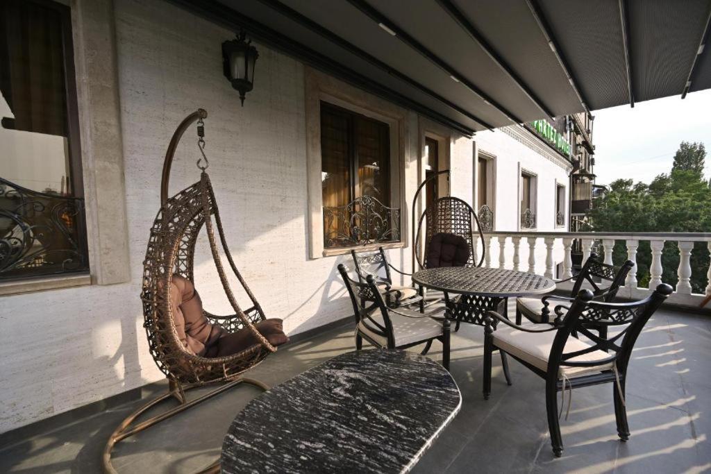Hotel Partiez Erivan Dış mekan fotoğraf