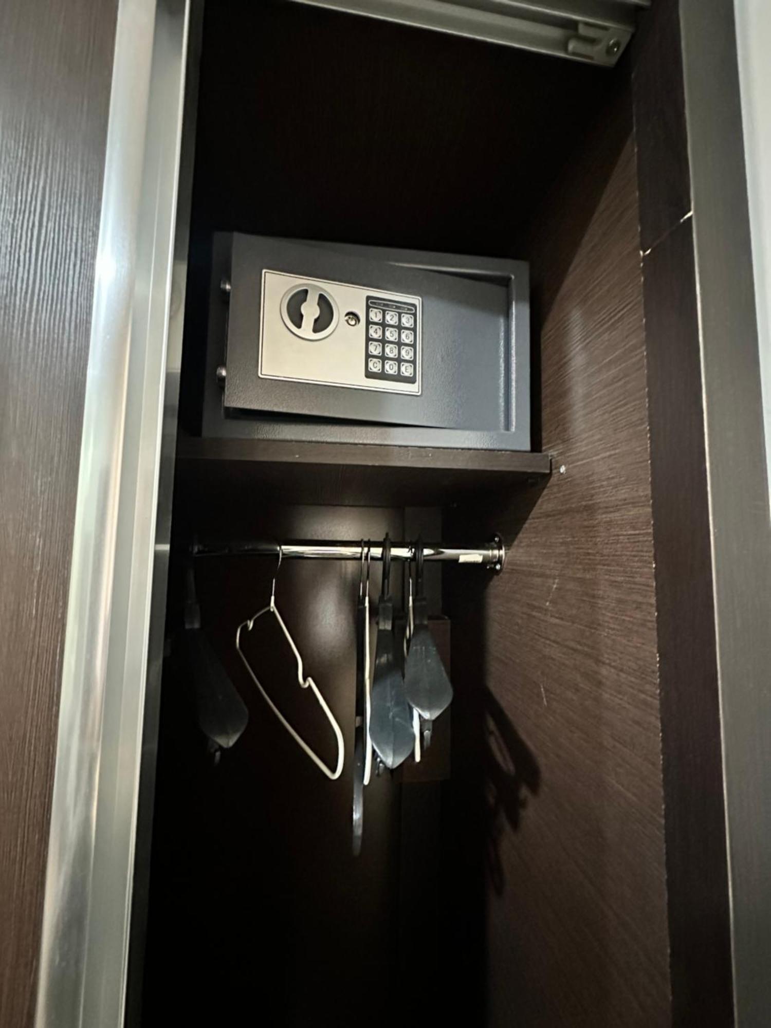 Hotel Partiez Erivan Dış mekan fotoğraf